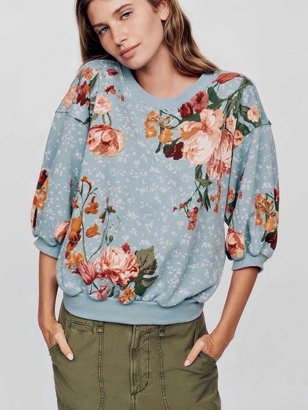 Pilcro Niki Bubble Sweatshirt Floral Bubble Sleeve Sweatshirt - Picture 2 of 5